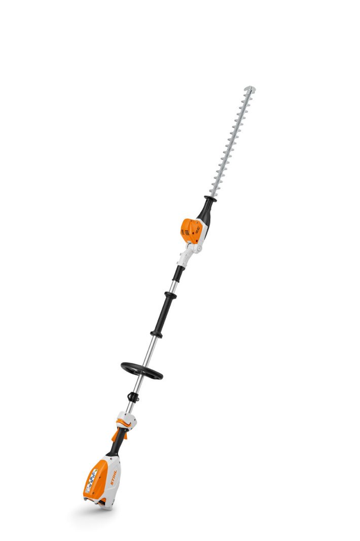 Taille haies sur perche à batterie HLA 66 STIHL