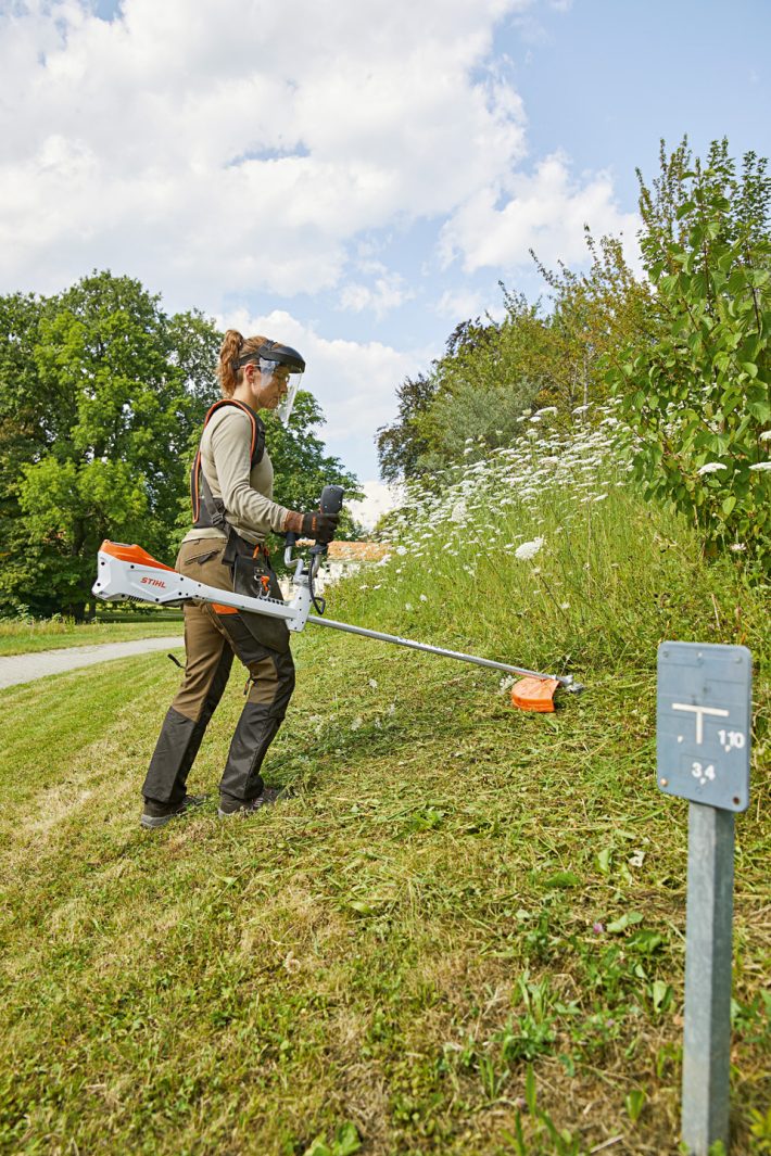 Débroussailleuse à batterie Pro Stihl FSA135