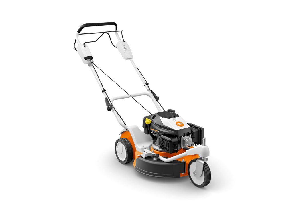 Tondeuse Mulching Thermique tractée Stihl RM3RT