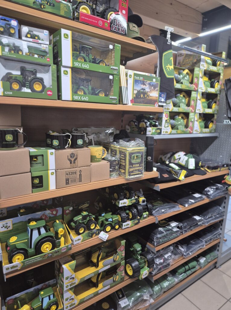 Jouets miniatures john deere