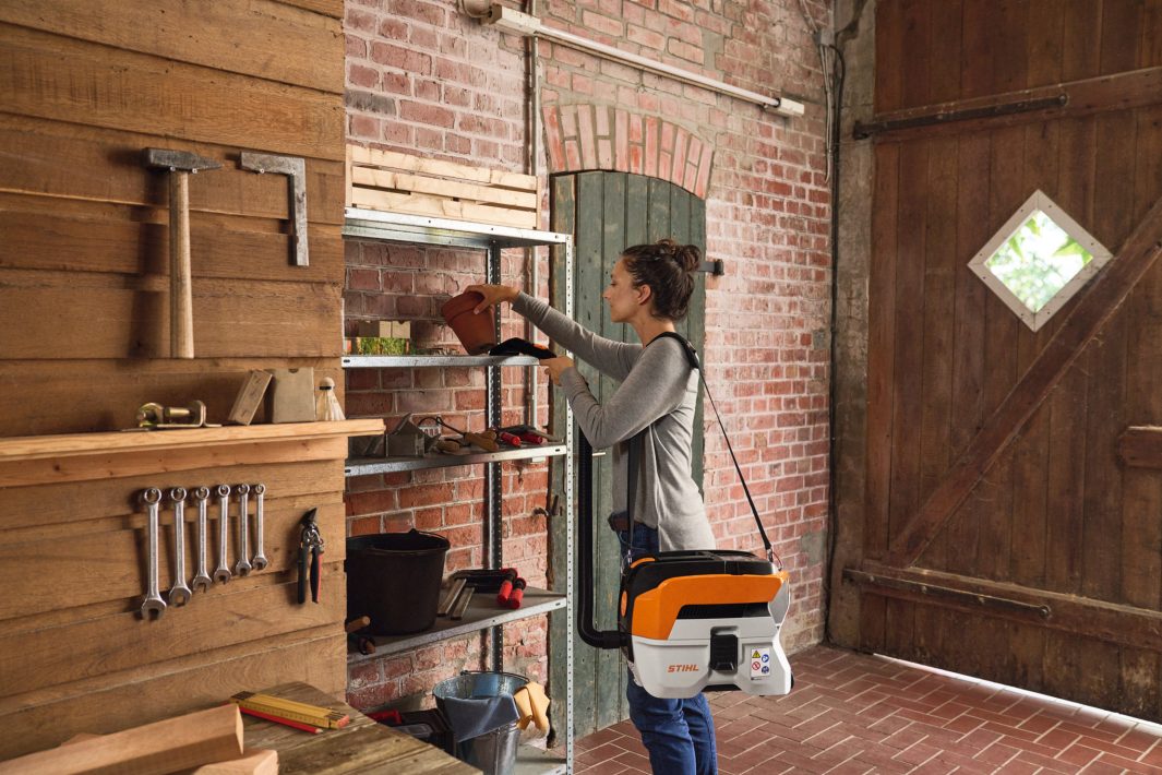 Aspirateur à batterie air et eau Stihl SEA50 L